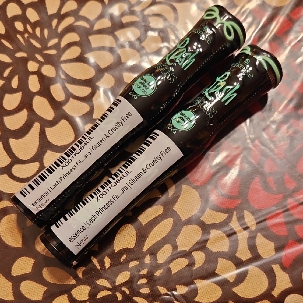 NWT Essence Lash Princess Mascara